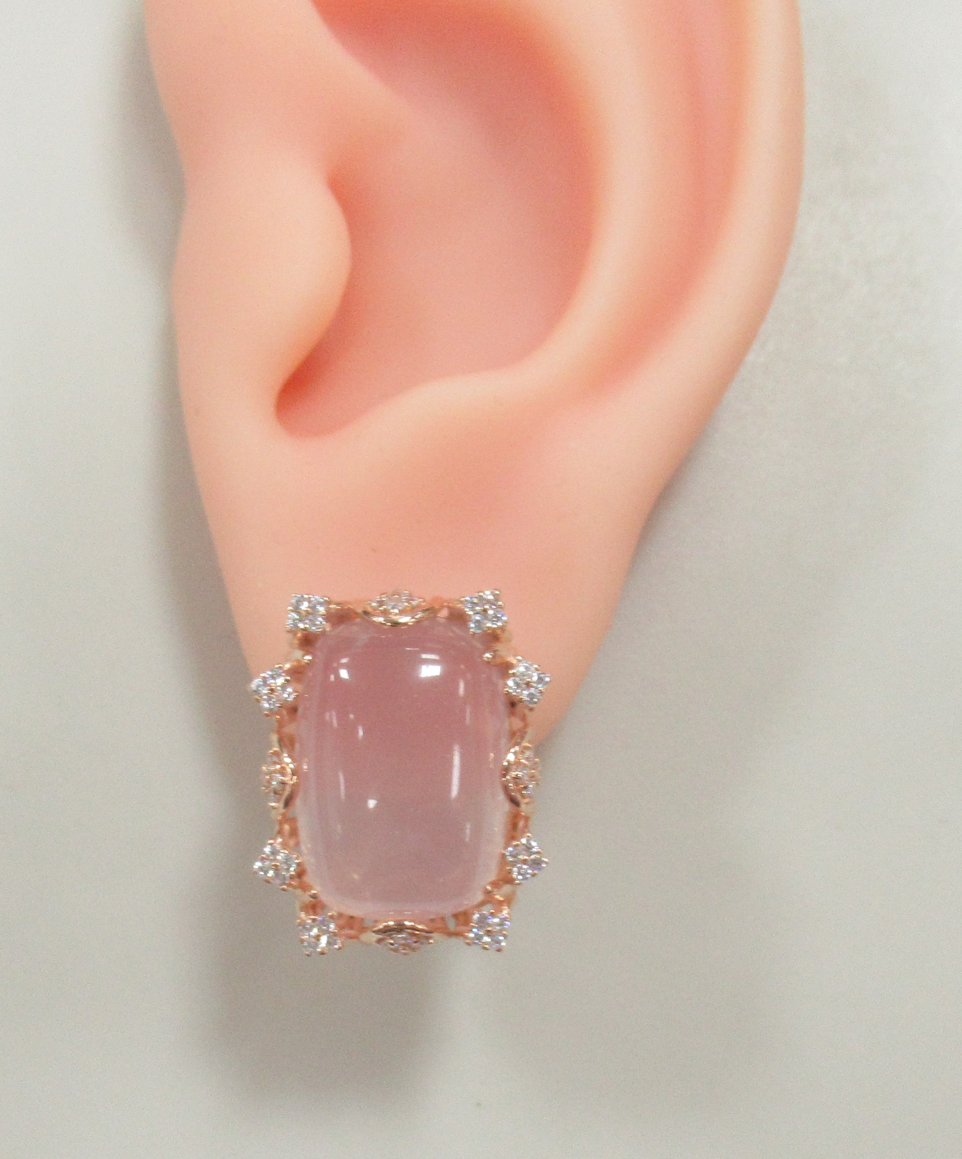 Серебряные серьги с розовым кварцем